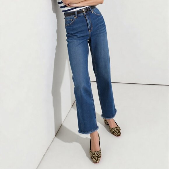 Hollywould Leopard Metallic Bow Ballet Flats with Pink Soles - Picture 3 of 9